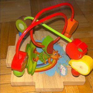 Vibrant Red and Green Learning Bead Maze